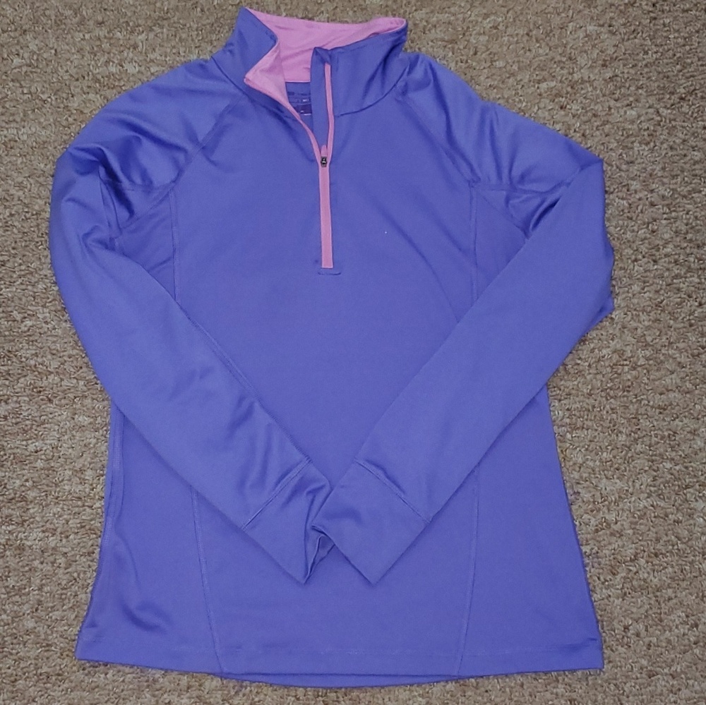 Activewear pullover
